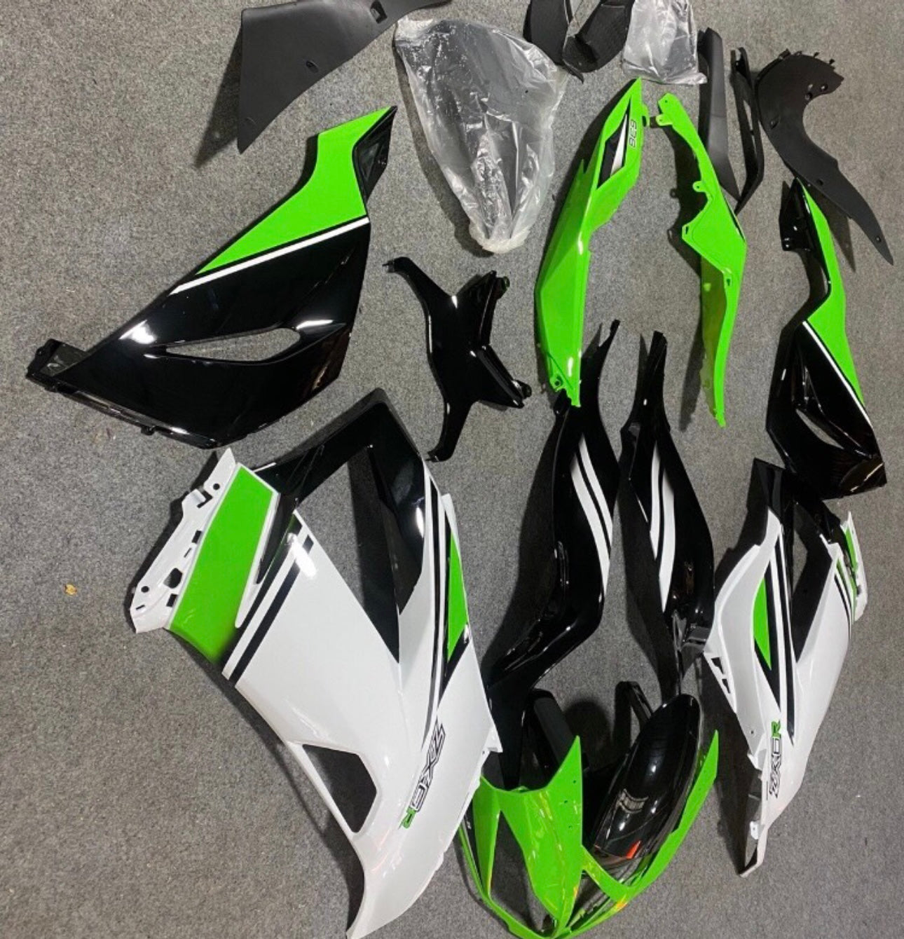 kawasaki zx6r 13—18 ans